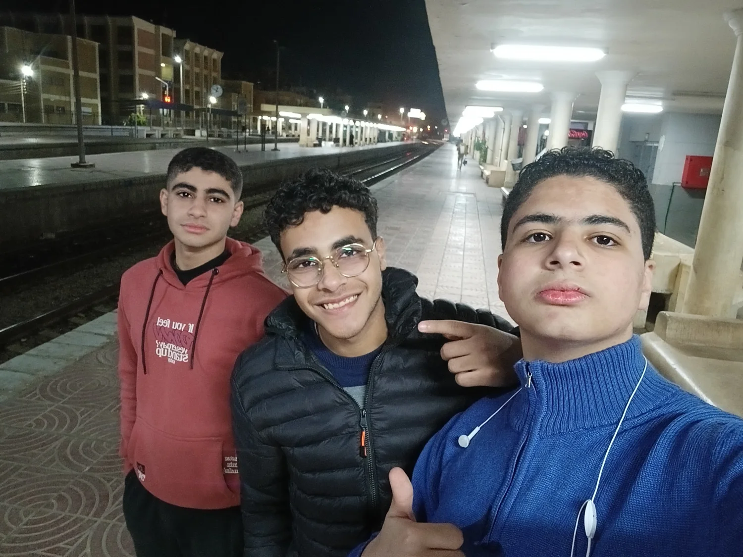 لقطة من خروجاتنا سوا